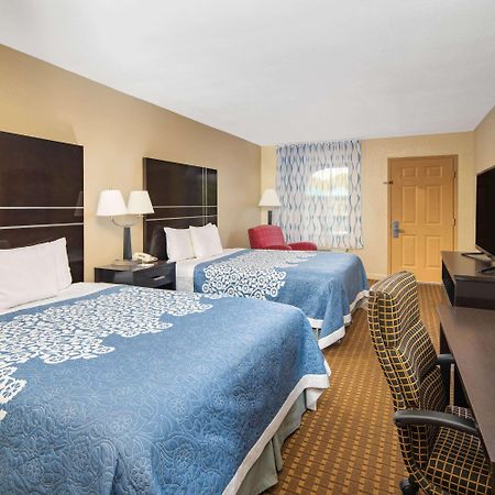 Days Inn By Wyndham Thomaston Dış mekan fotoğraf
