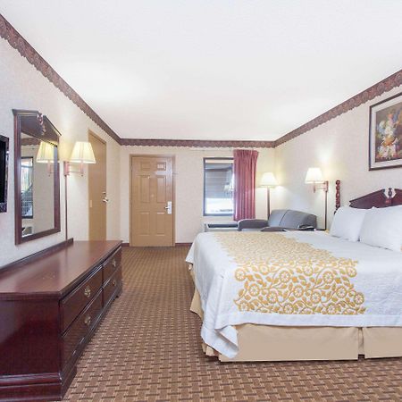 Days Inn By Wyndham Thomaston Dış mekan fotoğraf