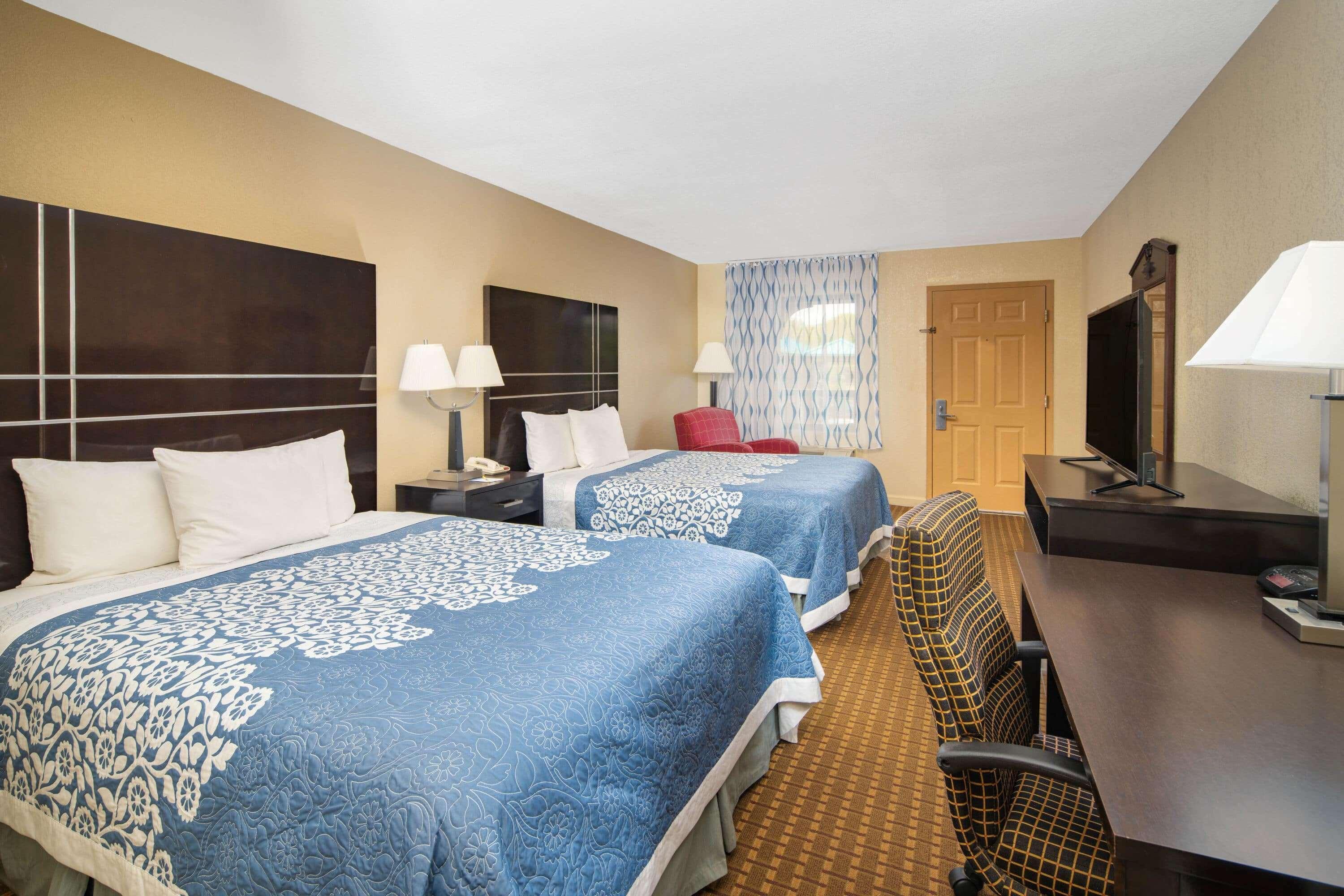 Days Inn By Wyndham Thomaston Dış mekan fotoğraf
