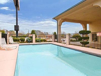 Days Inn By Wyndham Thomaston Dış mekan fotoğraf